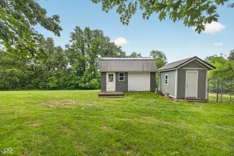 6806 N 500 W Worthington IN 47471