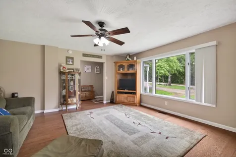 6806 N 500 W Worthington IN 47471