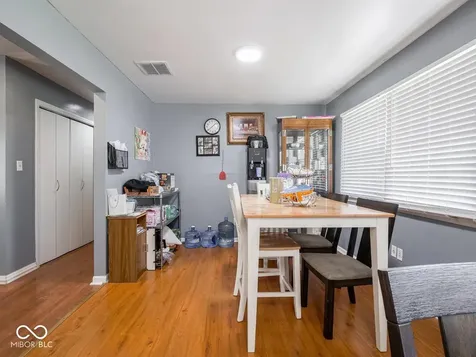 2127 Redfern Drive Indianapolis IN 46227