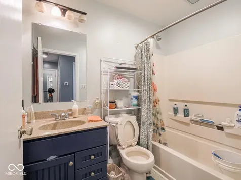 2127 Redfern Drive Indianapolis IN 46227