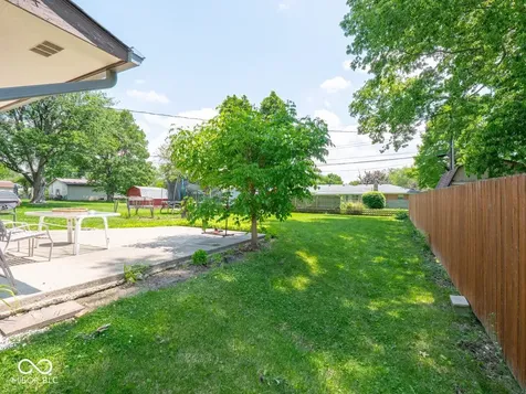 2127 Redfern Drive Indianapolis IN 46227