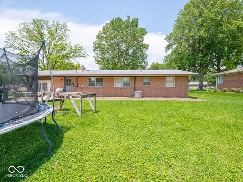 2127 Redfern Drive Indianapolis IN 46227