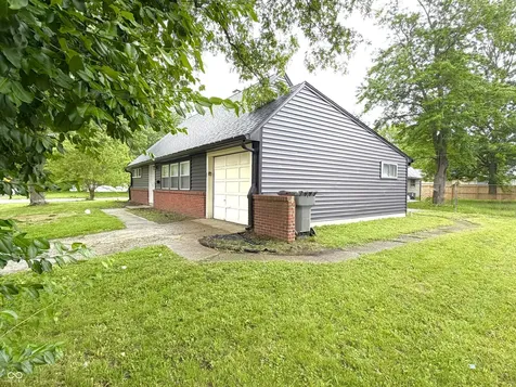4071 Barnor Drive Indianapolis IN 46226