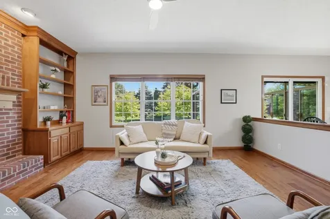 10909 Valley Forge Circle Carmel IN 46032