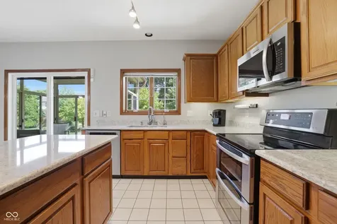 10909 Valley Forge Circle Carmel IN 46032