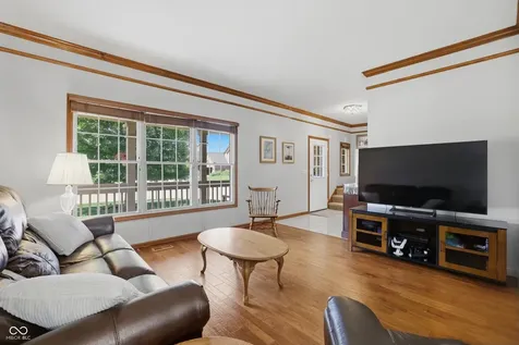 10909 Valley Forge Circle Carmel IN 46032