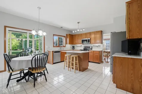 10909 Valley Forge Circle Carmel IN 46032