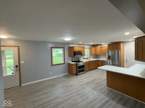4747 S Denny Street Indianapolis IN 46237