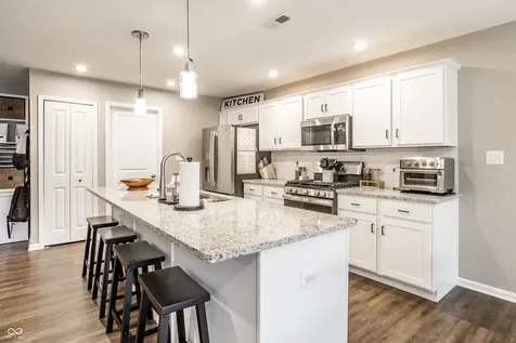 19491 Dylan Way Westfield IN 46074