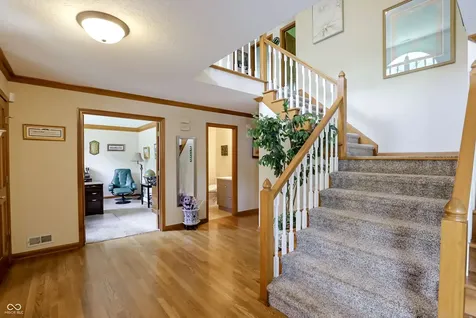 1884 Highland Cove Carmel IN 46280