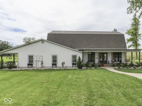 5391 E 700 N Franklin IN 46131