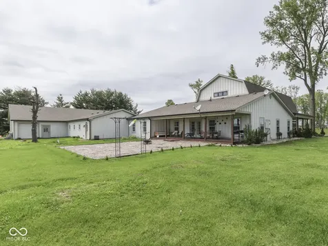 5391 E 700 N Franklin IN 46131
