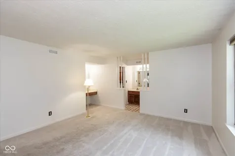 6445 Muirfield Way Indianapolis IN 46237