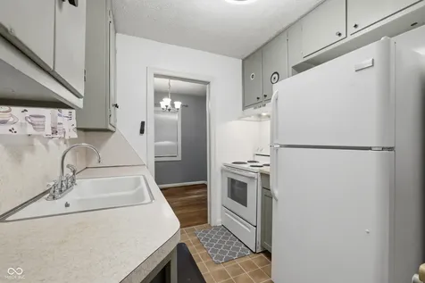 825 Kappes Street Indianapolis IN 46221