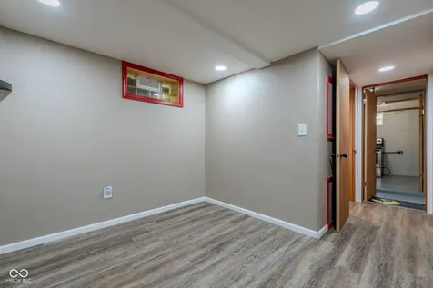 825 Kappes Street Indianapolis IN 46221