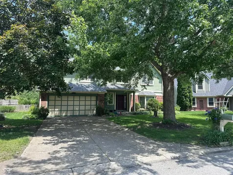 7669 Pinesprings East Drive Indianapolis IN 46256