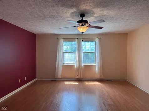 7669 Pinesprings East Drive Indianapolis IN 46256