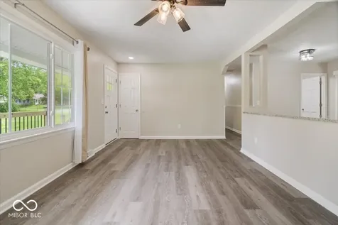 2555 W Sycamore Drive Greenfield IN 46140