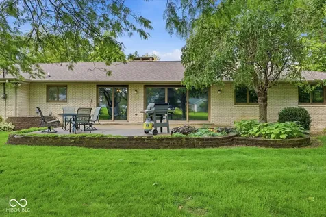 670 Brent Woods Drive Shelbyville IN 46176