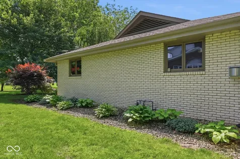 670 Brent Woods Drive Shelbyville IN 46176