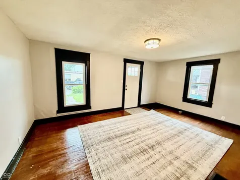 611 Knox Street Indianapolis IN 46227
