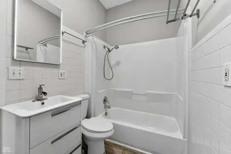 2006 Lexington Avenue Indianapolis IN 46203