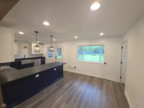 10735 Vali Drive Carmel IN 46280