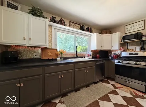 2309 W Us 136 Highway Crawfordsville IN 47933