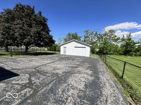 5249 Hickory Road Indianapolis IN 46239