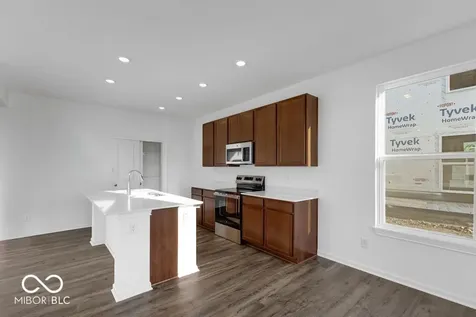 2143 Bear Oak Run Shelbyville IN 46176