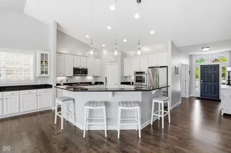 15486 Mission Hills Drive Carmel IN 46033