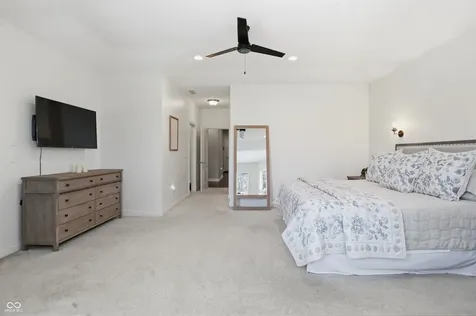 15486 Mission Hills Drive Carmel IN 46033