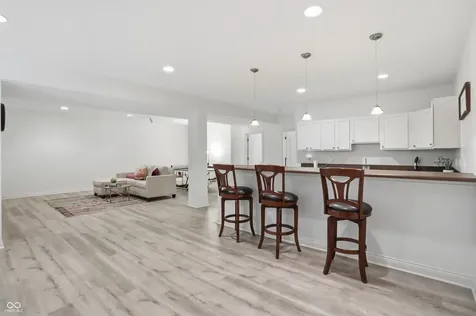 15486 Mission Hills Drive Carmel IN 46033