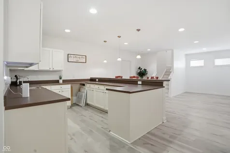 15486 Mission Hills Drive Carmel IN 46033