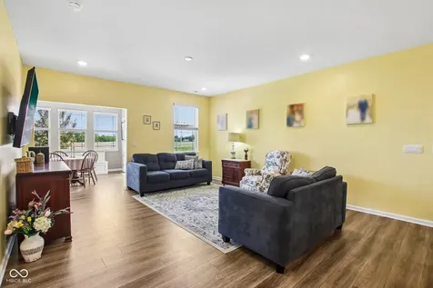 5637 Tart Boulevard Indianapolis IN 46239