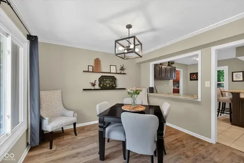 818 Sunblest Boulevard Fishers IN 46038