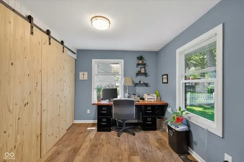 818 Sunblest Boulevard Fishers IN 46038