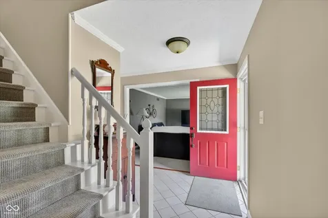 818 Sunblest Boulevard Fishers IN 46038