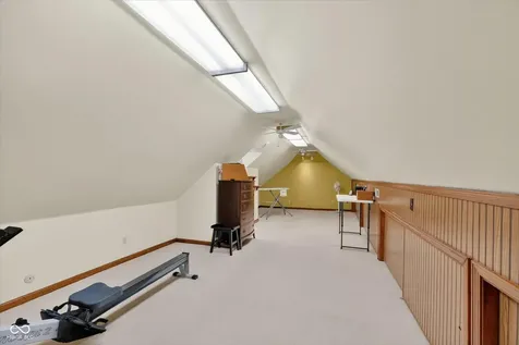 818 Sunblest Boulevard Fishers IN 46038