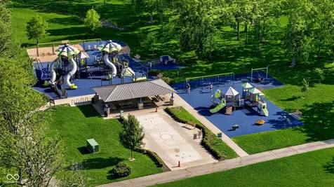 818 Sunblest Boulevard Fishers IN 46038