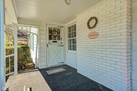 6644 E Washington Street Indianapolis IN 46219
