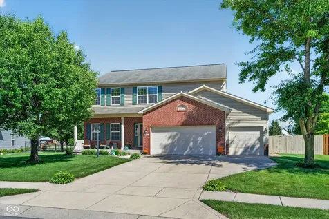 9041 N River Chase Lane Mccordsville IN 46055