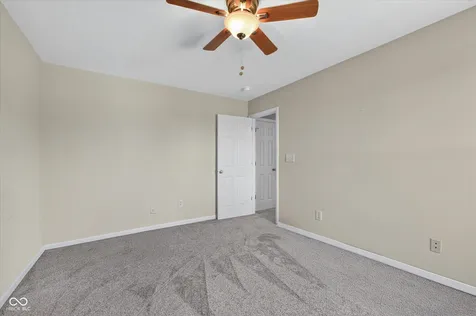 9041 N River Chase Lane Mccordsville IN 46055