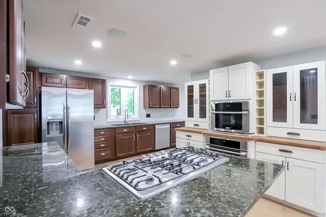 12604 Markay Drive Fishers IN 46038