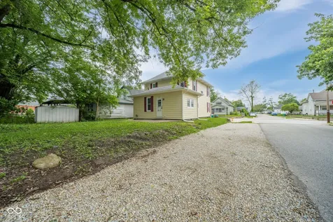 1102 S 18th Street New Castle IN 47362