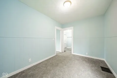 1102 S 18th Street New Castle IN 47362