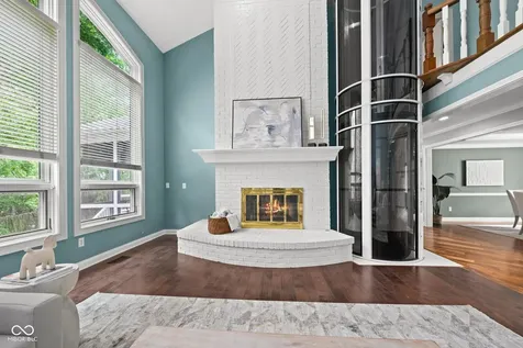 9264 Bluestone Circle Indianapolis IN 46236