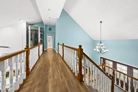 9264 Bluestone Circle Indianapolis IN 46236