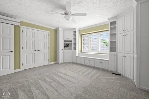 9264 Bluestone Circle Indianapolis IN 46236
