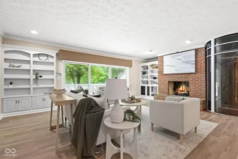 9264 Bluestone Circle Indianapolis IN 46236